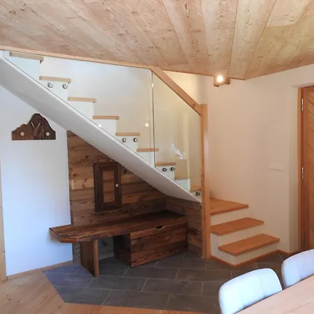 Arnika Huette - Un'immersione Nelle Montagne Della Foresta Millenaria Dağ evi