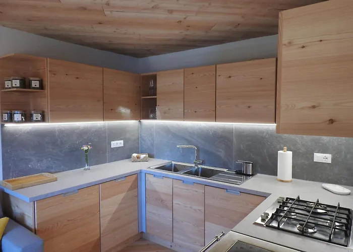 Arnika Huette - Un'immersione Nelle Montagne Della Foresta Millenaria *